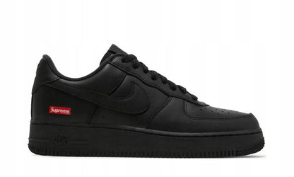 Air Force 1 Low Black Supreme